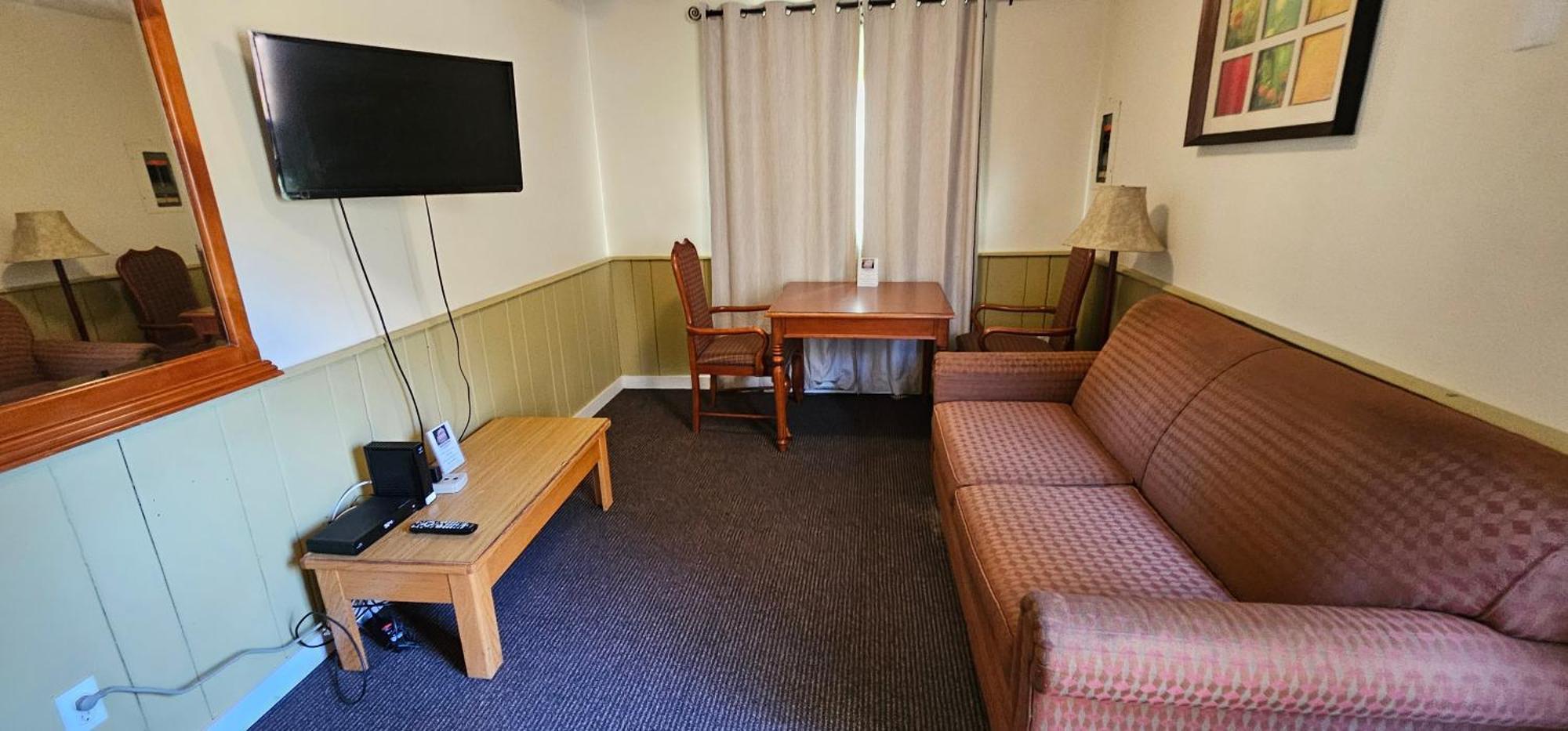 הופ Swiss Chalets Motel מראה חיצוני תמונה