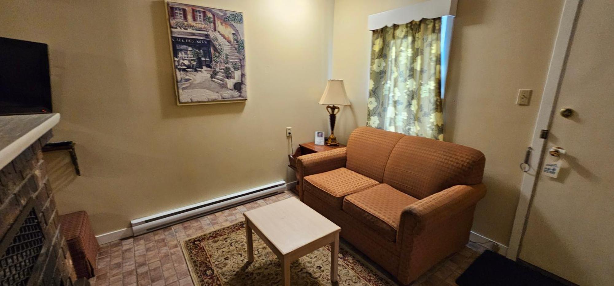 הופ Swiss Chalets Motel מראה חיצוני תמונה